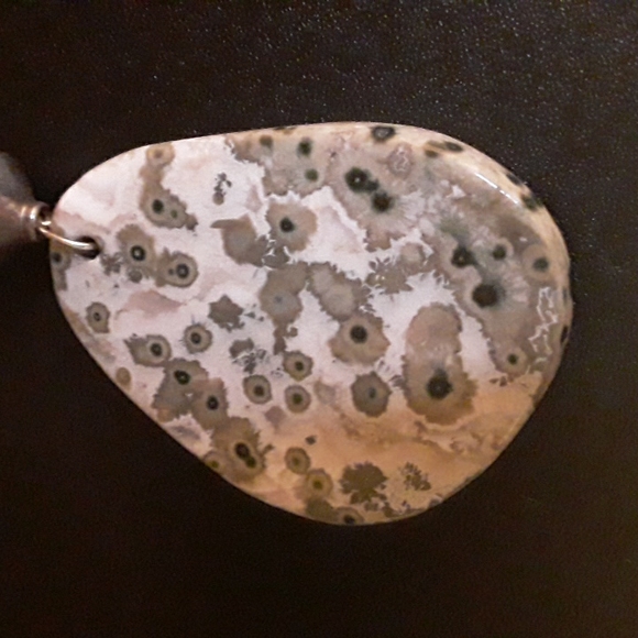 Handmade Stone Pendant With Braided Wrap Choker - Picture 6 of 8